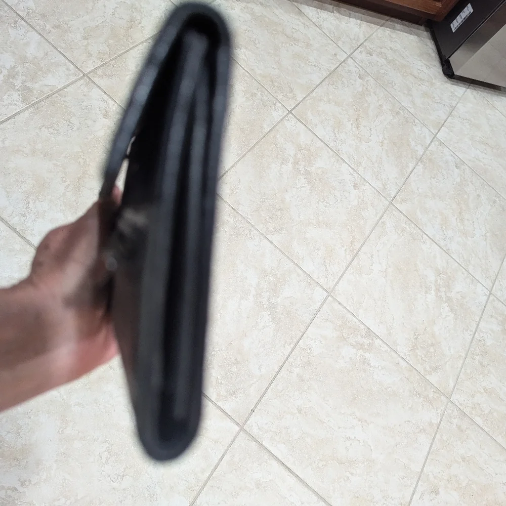 Gucci Black wallet with box